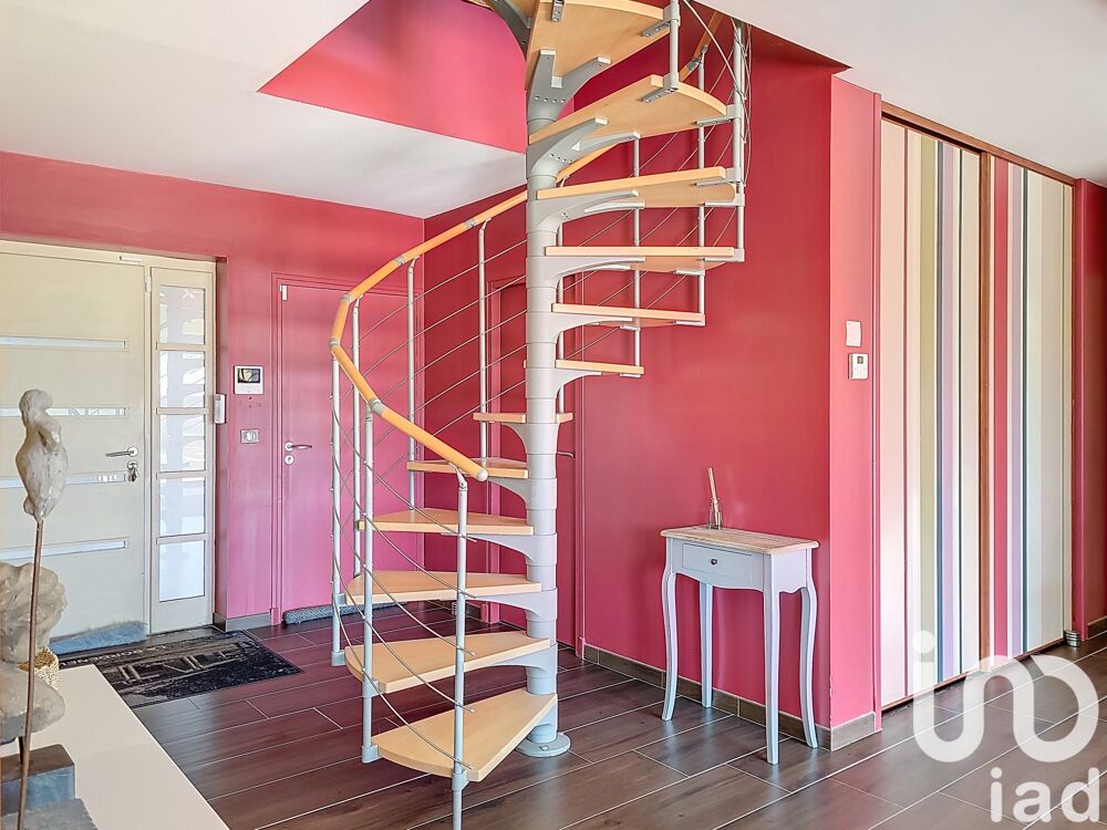 Vente Villa Vente Maison d'architecte 5 pices Monfort