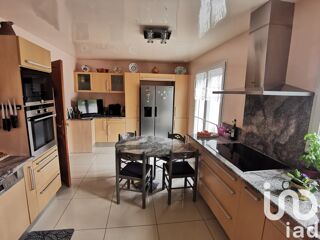  Maison � vendre 8 pi�ces 242 m�