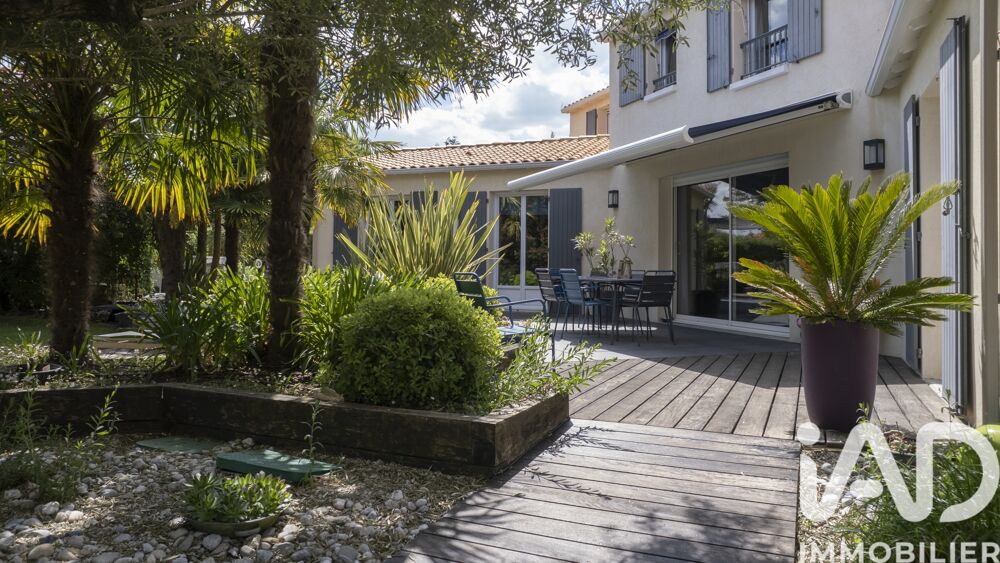 � vendre  Villa Vergeroux (17300)