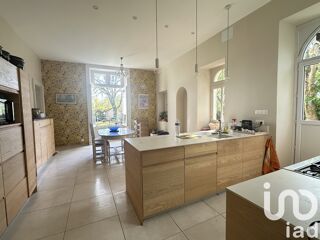  Maison  vendre 10 pices 300 m