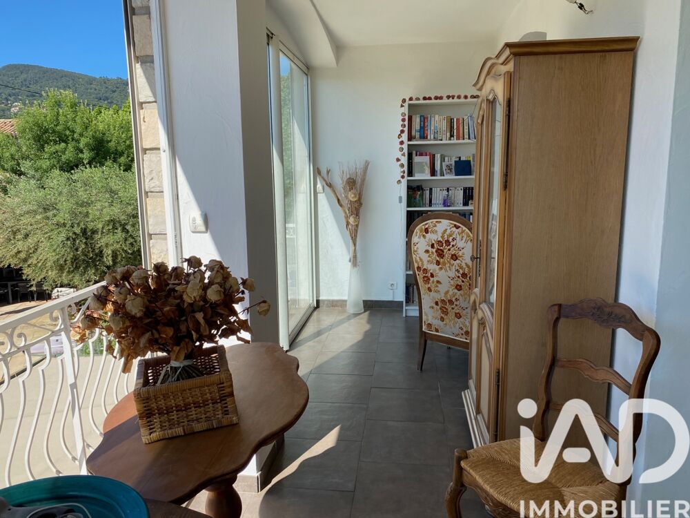 � vendre  Maison Solli�s-Pont (83210)