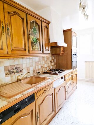  Appartement � vendre 3 pi�ces 80 m�