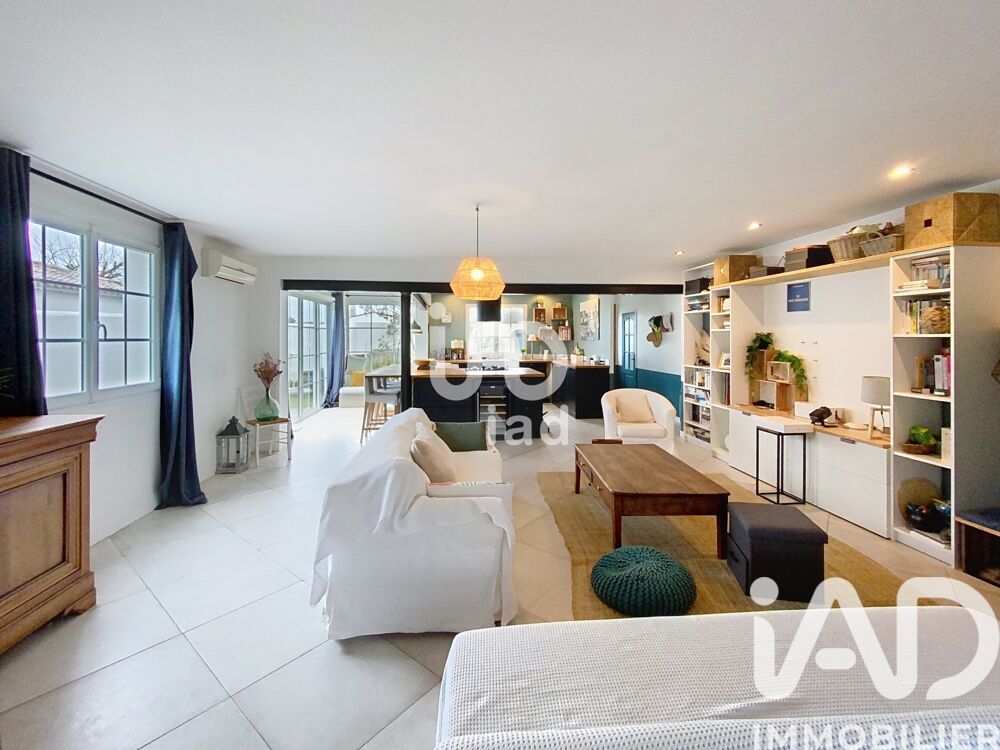 � vendre  Maison Loix (17111)