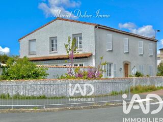 Maison 12 pièces 254 m² · à Saujon · 254 m² · 469 000 €
