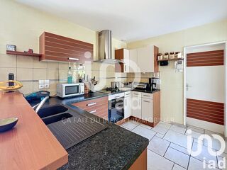  Villa  vendre 7 pices 132 m