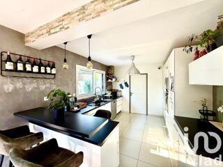  Maison � vendre 9 pi�ces 160 m�