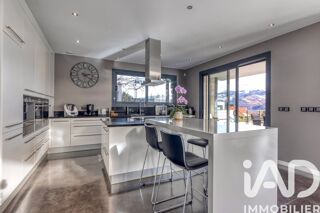  Villa � vendre 6 pi�ces 280 m�