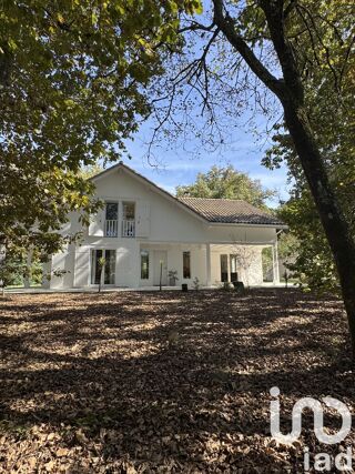  Maison � vendre 6 pi�ces 225 m�