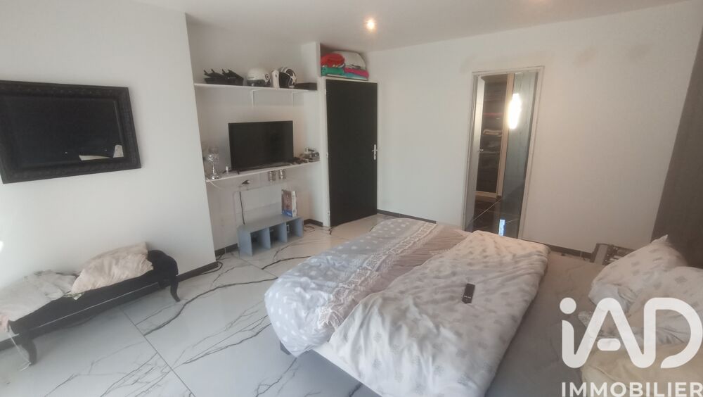 � vendre  Maison Mont�limar (26200)