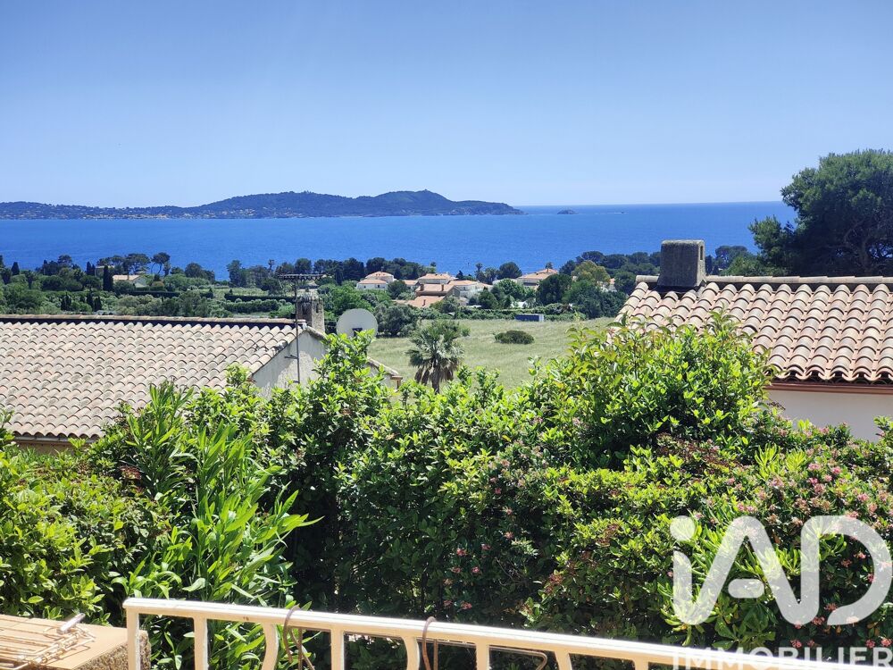 � vendre  Maison Carqueiranne (83320)