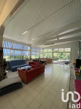  Maison � vendre 4 pi�ces 220 m�