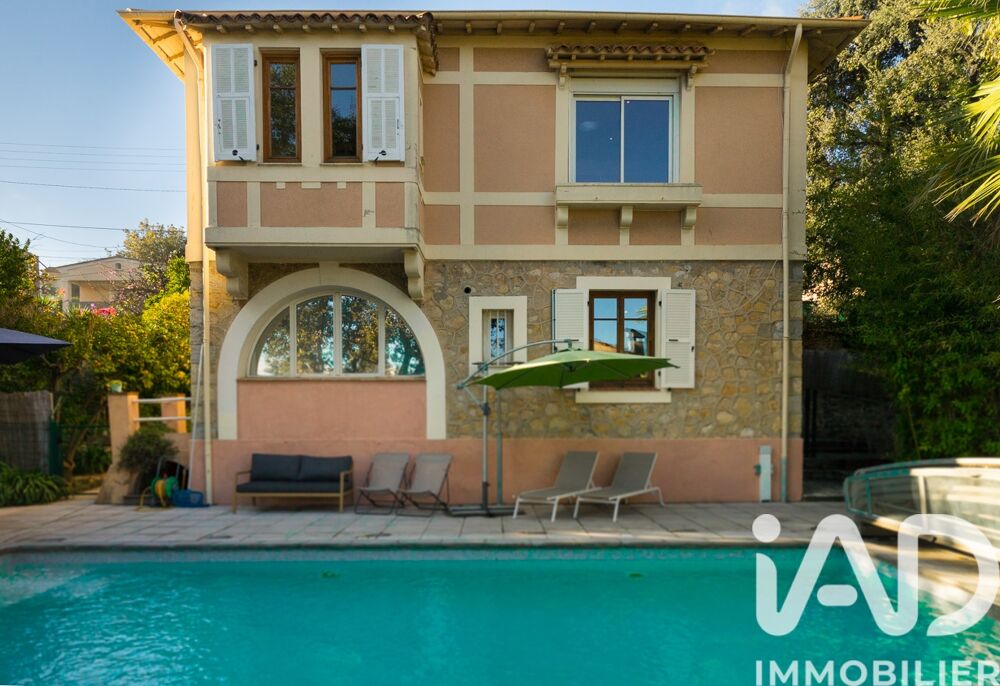 � vendre  Maison Antibes (06600)