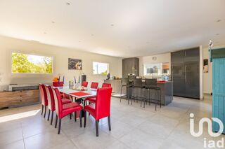  Maison � vendre 7 pi�ces 247 m�