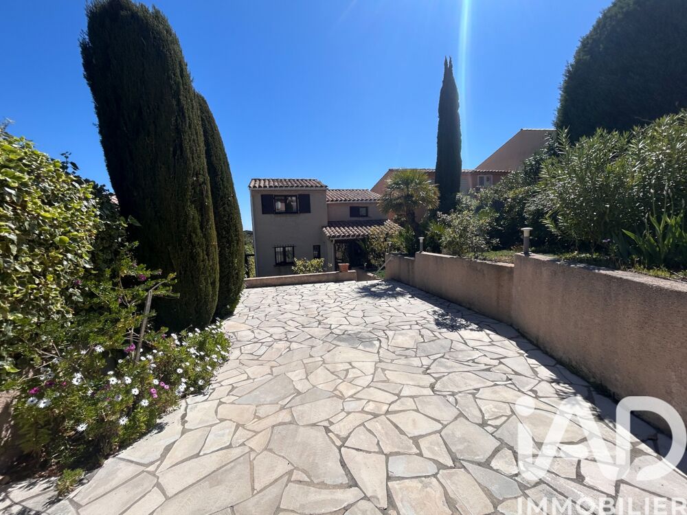 � vendre  Maison Sainte-Maxime (83120)