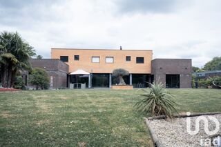  Maison  vendre 8 pices 350 m