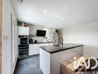  Maison  vendre 4 pices 165 m