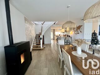  Maison � vendre 6 pi�ces 201 m�