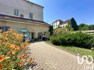  Immeuble � vendre 212 m�