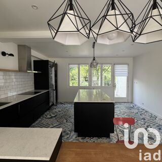  Maison  louer 7 pices 181 m
