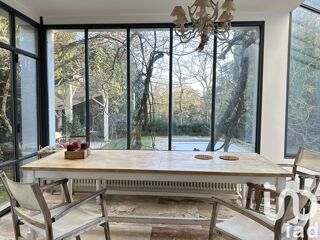  Villa � vendre 9 pi�ces 212 m�