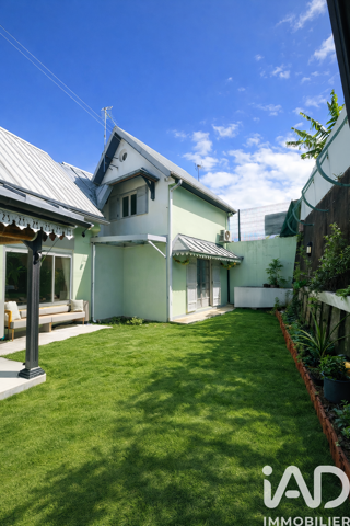  Maison � vendre 12 pi�ces 250 m�