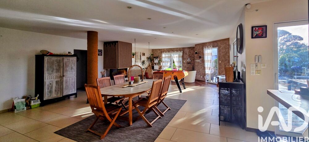 � vendre  Maison Crach (56950)