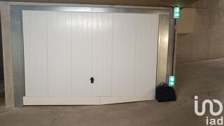  Parking / Garage  vendre 18 m
