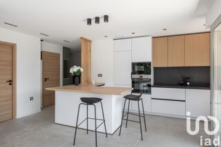  Appartement � vendre 3 pi�ces 86 m�