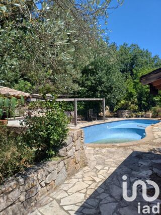  Maison  vendre 7 pices 195 m