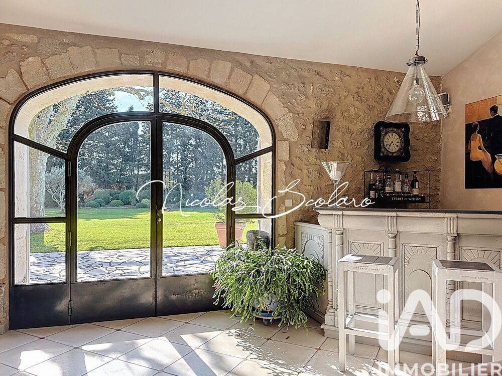 � vendre  Maison Cheval-Blanc (84460)