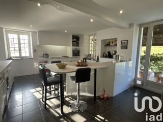  Maison � vendre 8 pi�ces 221 m�