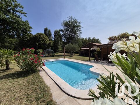   Vente Demeure 5 pi�ces Maison - 5 pi�ce(s) - 185 m�