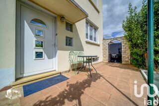  Maison  vendre 6 pices 177 m