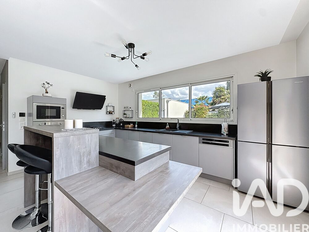 � vendre  Maison Brie-Comte-Robert (77170)