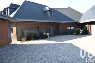  Villa  vendre 8 pices 285 m