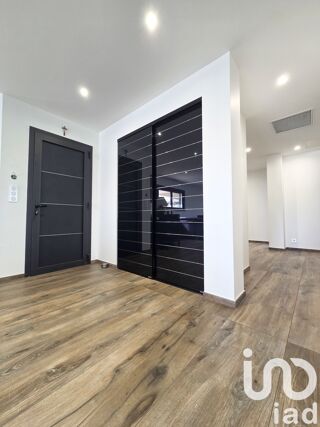  Villa � vendre 5 pi�ces 210 m�