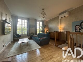  Maison � vendre 9 pi�ces 260 m�