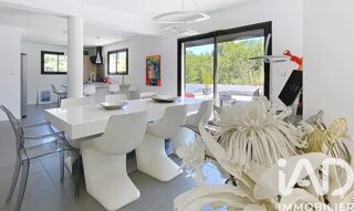  Maison � vendre 5 pi�ces 196 m�