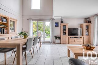  Maison  vendre 8 pices 150 m