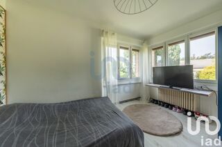  Maison  vendre 10 pices 215 m