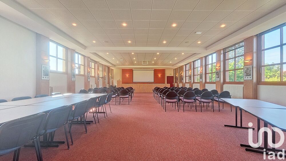  vendre  Proprit/chteau Moulins (03000)