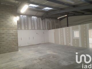  Immeuble � vendre 131 m�