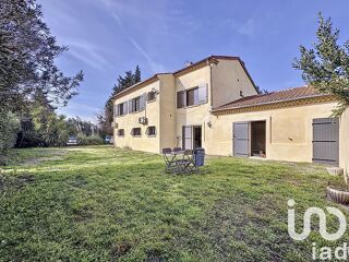  Maison  vendre 8 pices 200 m