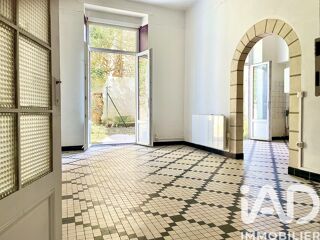  Immeuble � vendre 221 m�