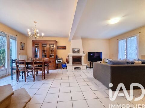   Vente Maison traditionnelle 7 pices Maison - 7 pice(s) - 172 m