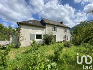  Maison  vendre 8 pices 215 m