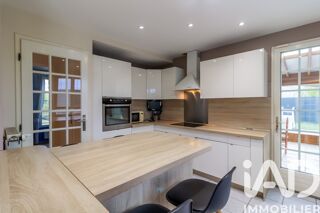  Maison � vendre 7 pi�ces 180 m�