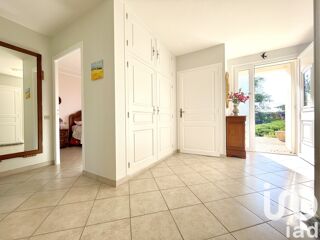  Villa  vendre 6 pices 136 m