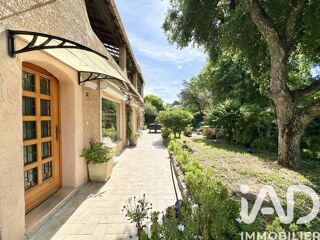  Maison � vendre 9 pi�ces 230 m�