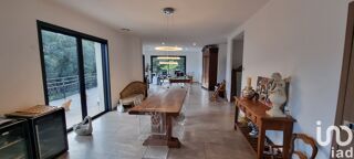  Maison � vendre 5 pi�ces 200 m�